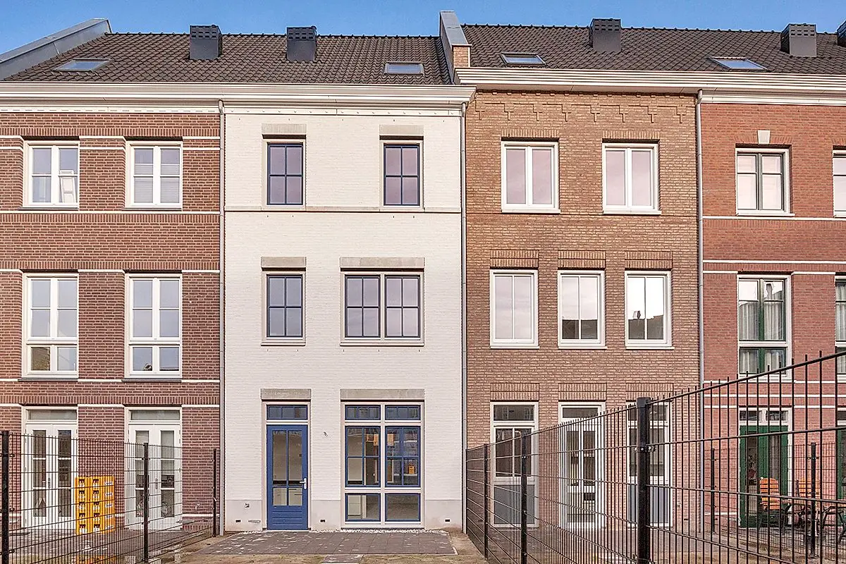 Afbeelding 5 van 8