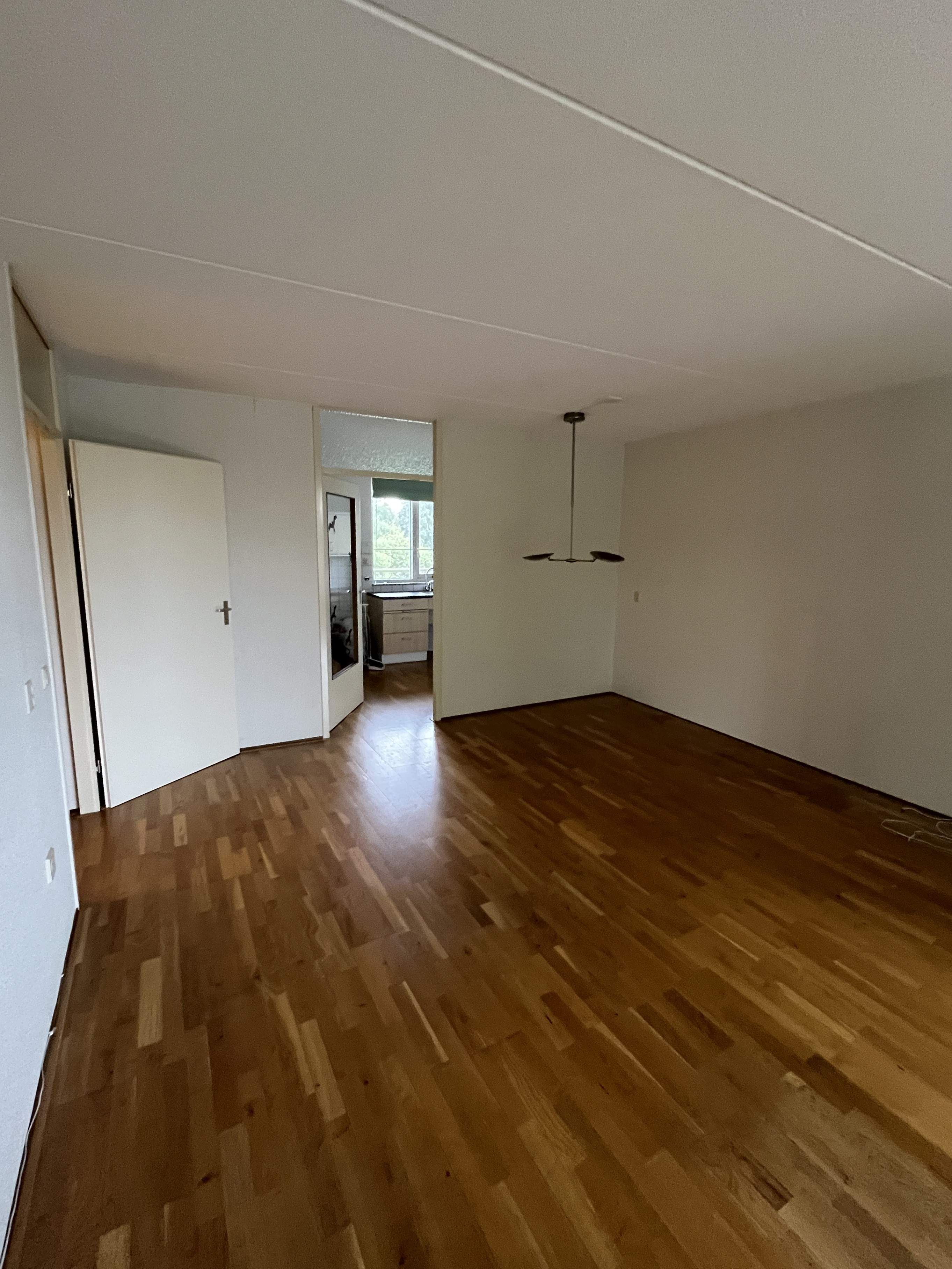 Bild 3 von 6