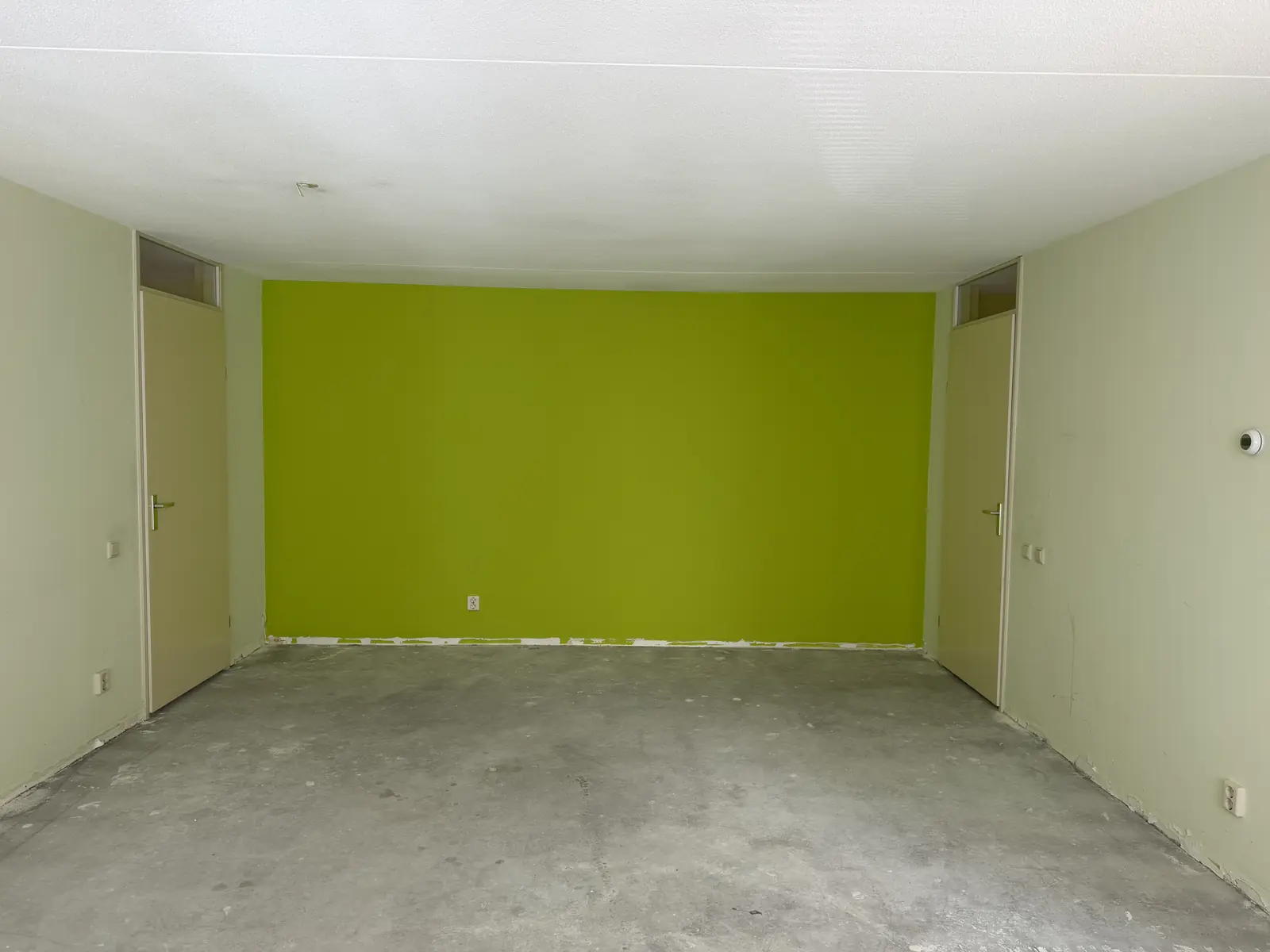 Image 7 of 31