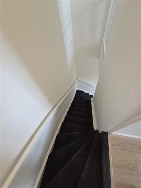 Image 9 of 11