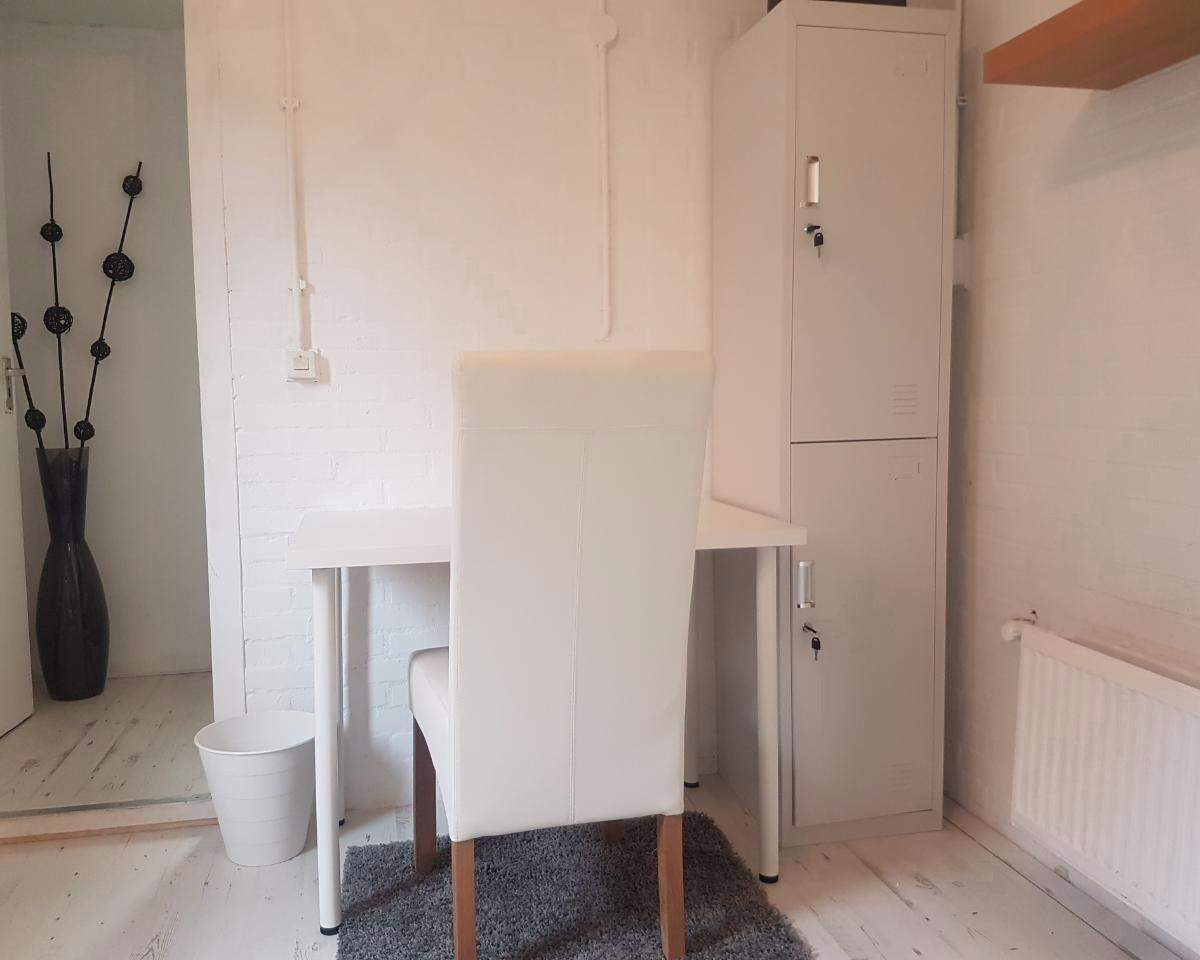 Bild 3 von 9