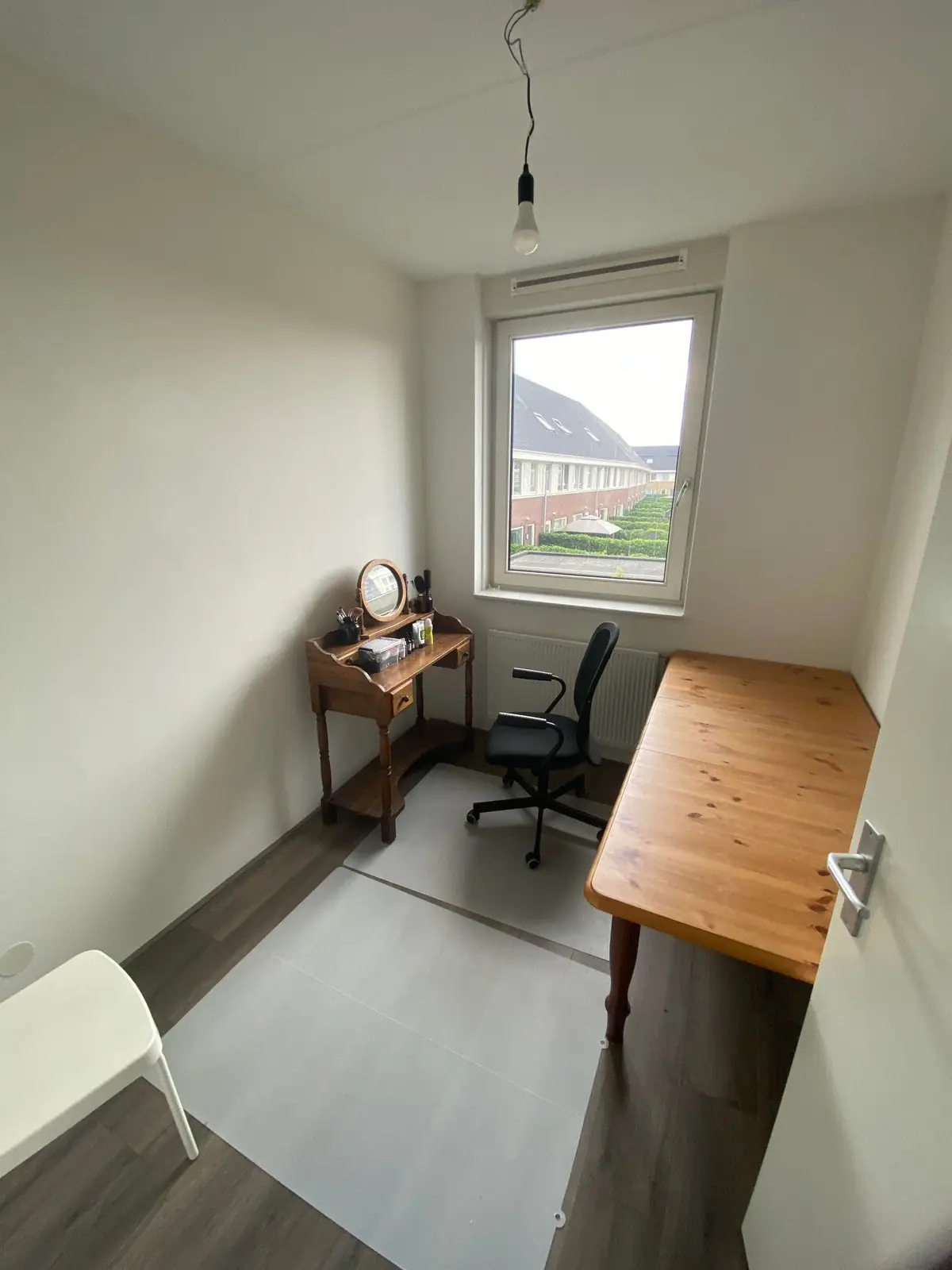 Image 10 of 12