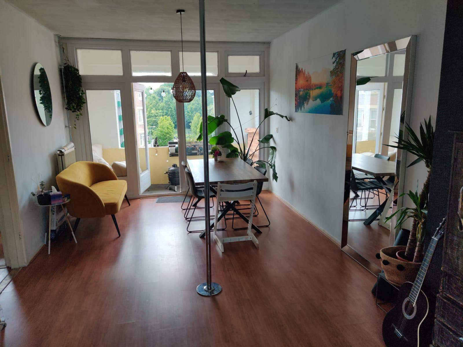 Bild 2 von 9