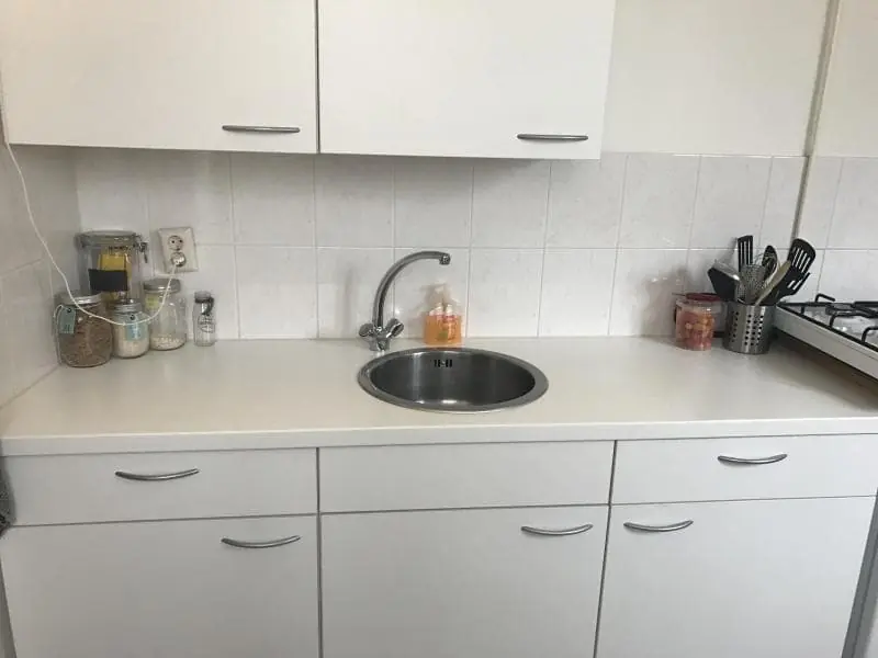 Image 2 of 6