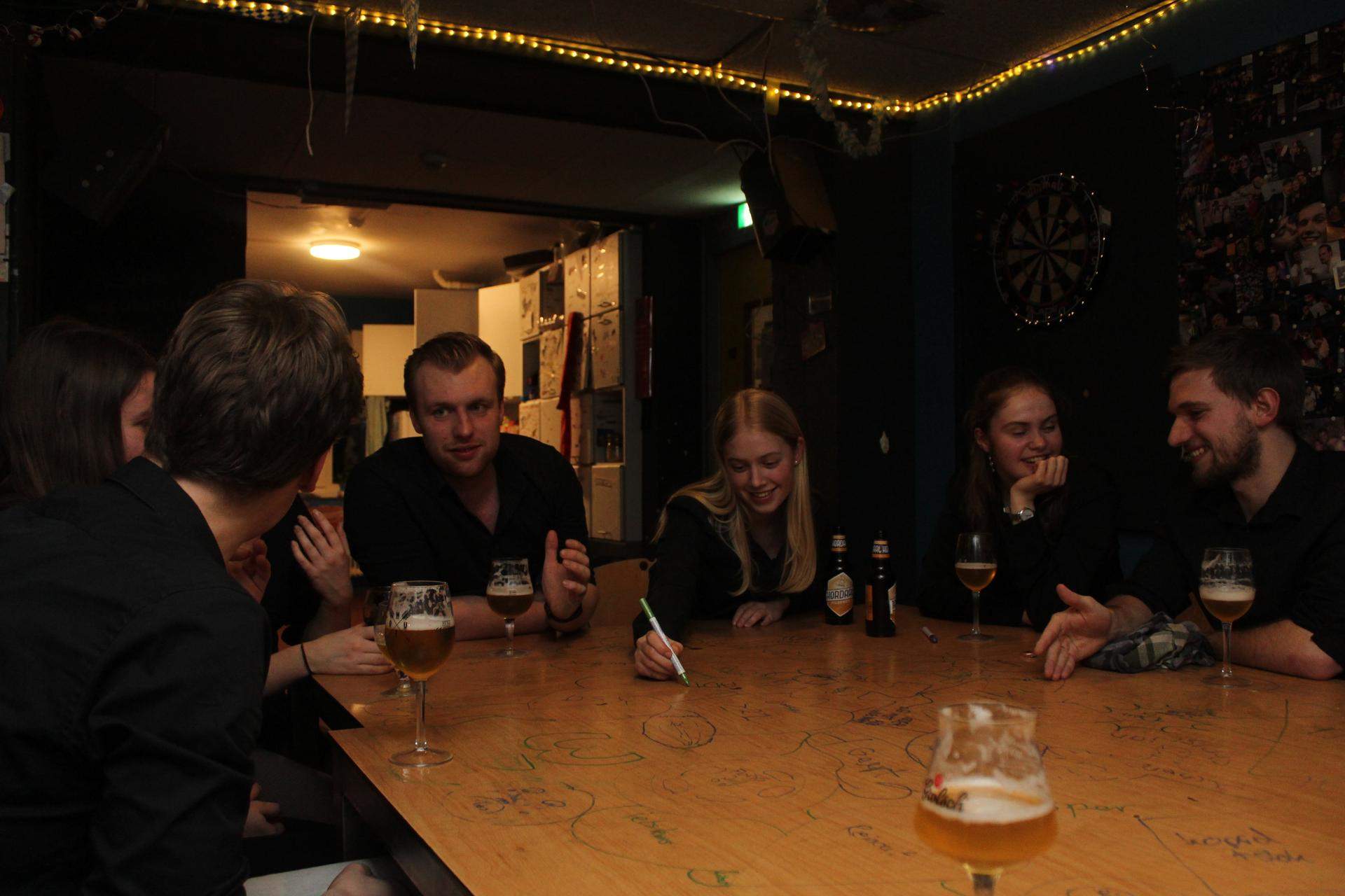 Bild 3 von 9