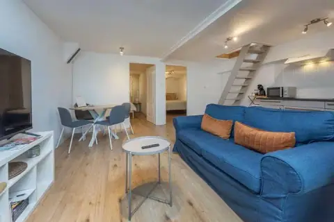 Gemeubileerd 2-kamerappartement Stommeerweg, Aalsmeer - Te Huur