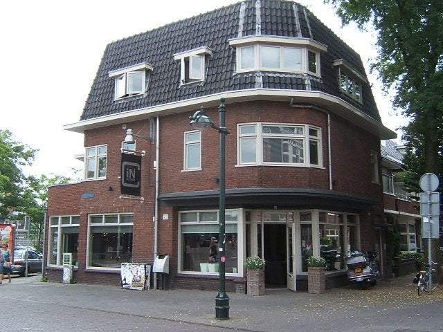 Afbeelding 1 van 9