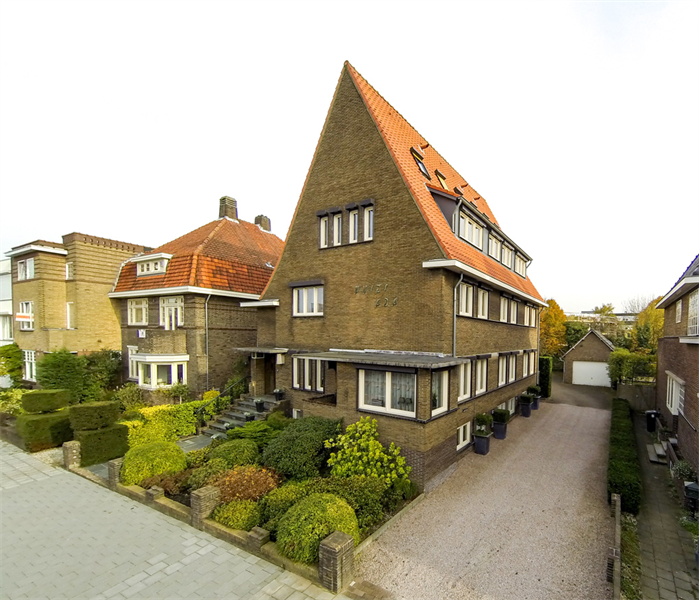 Afbeelding 1 van 15