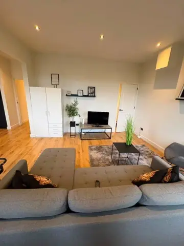 Furnished Apartment Soestdijksekade, Den Haag - For Rent