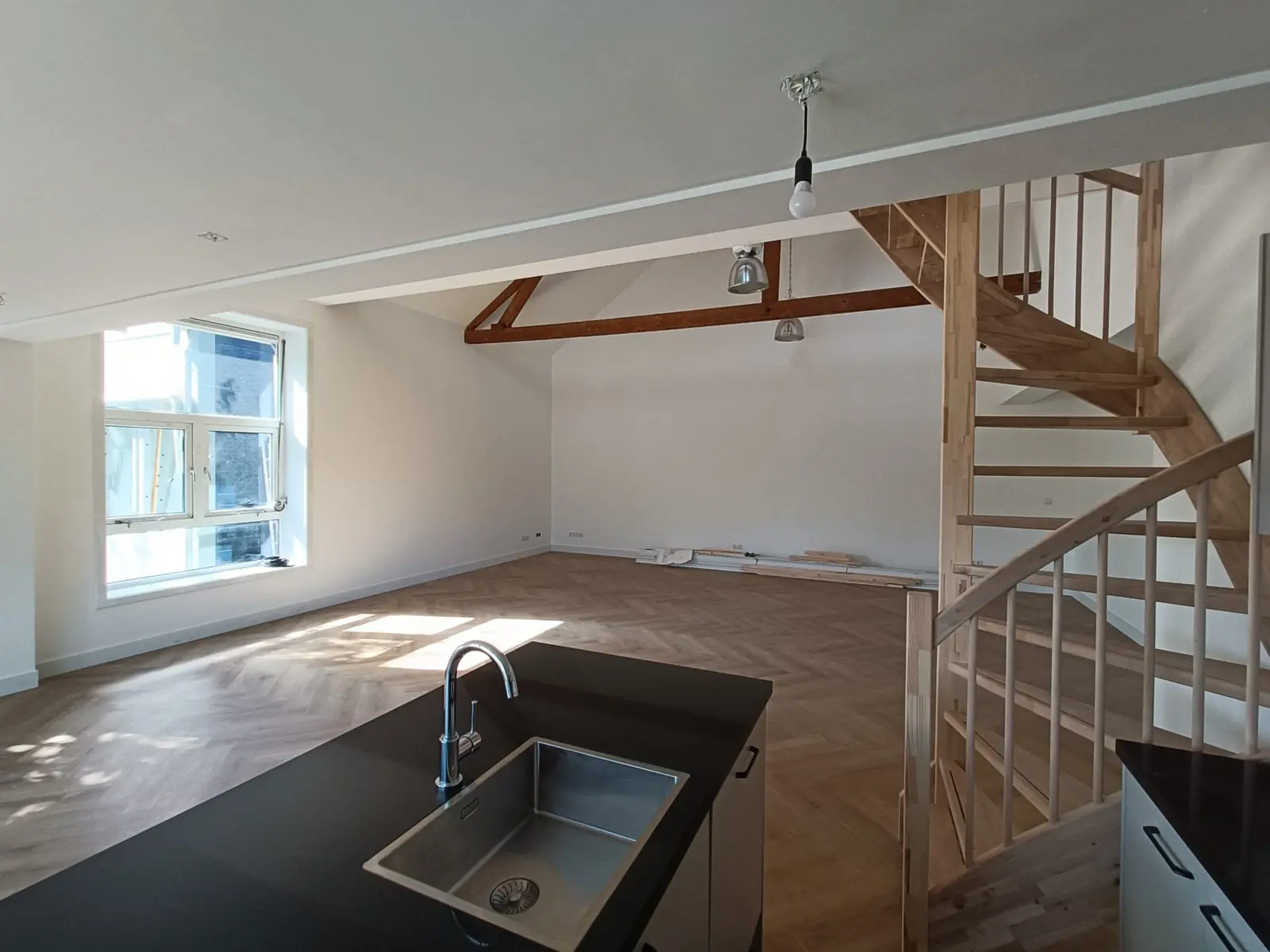 Bild 6 von 10