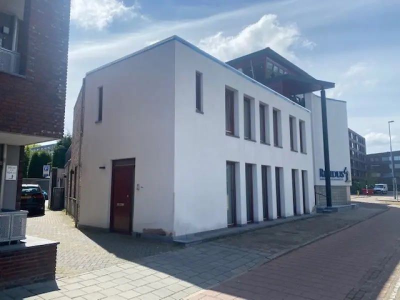 Image 1 of 2