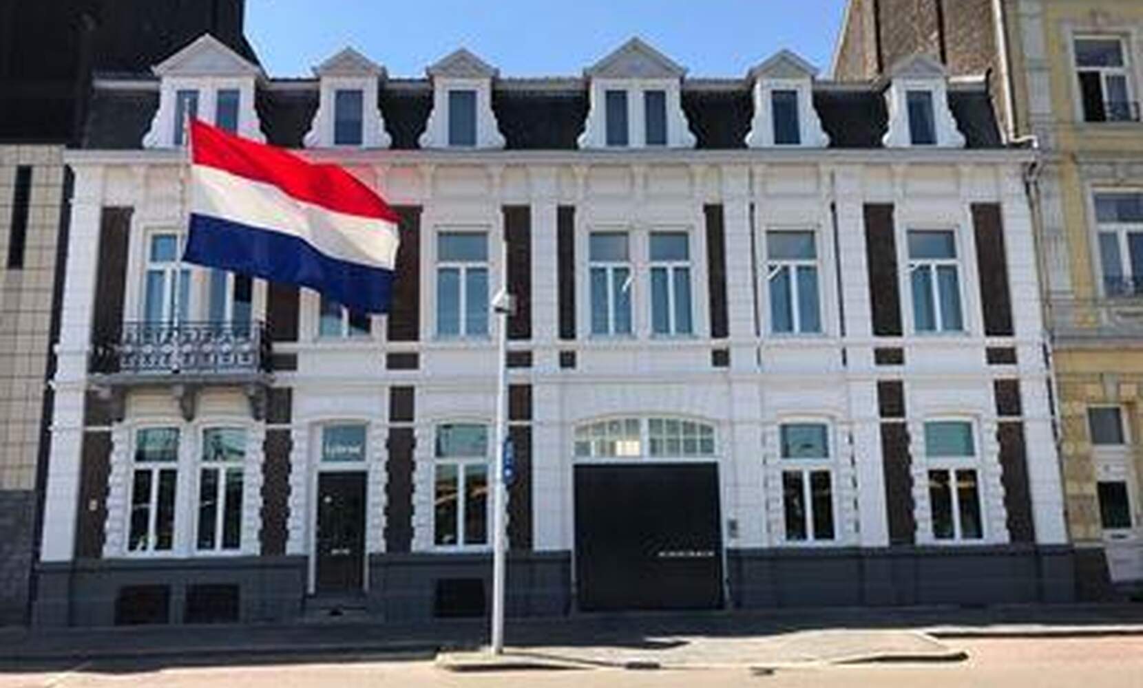 Afbeelding 3 van 9