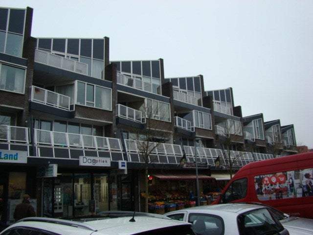 Afbeelding 2 van 17