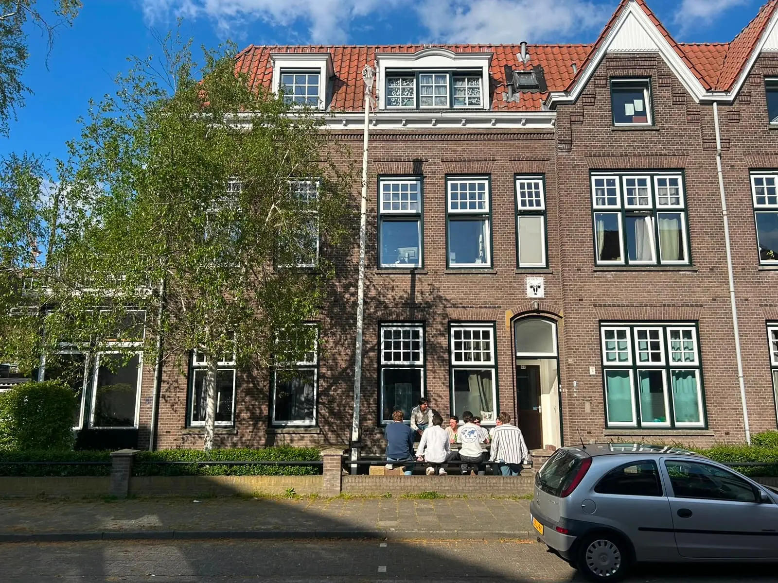 Image 1 of 6
