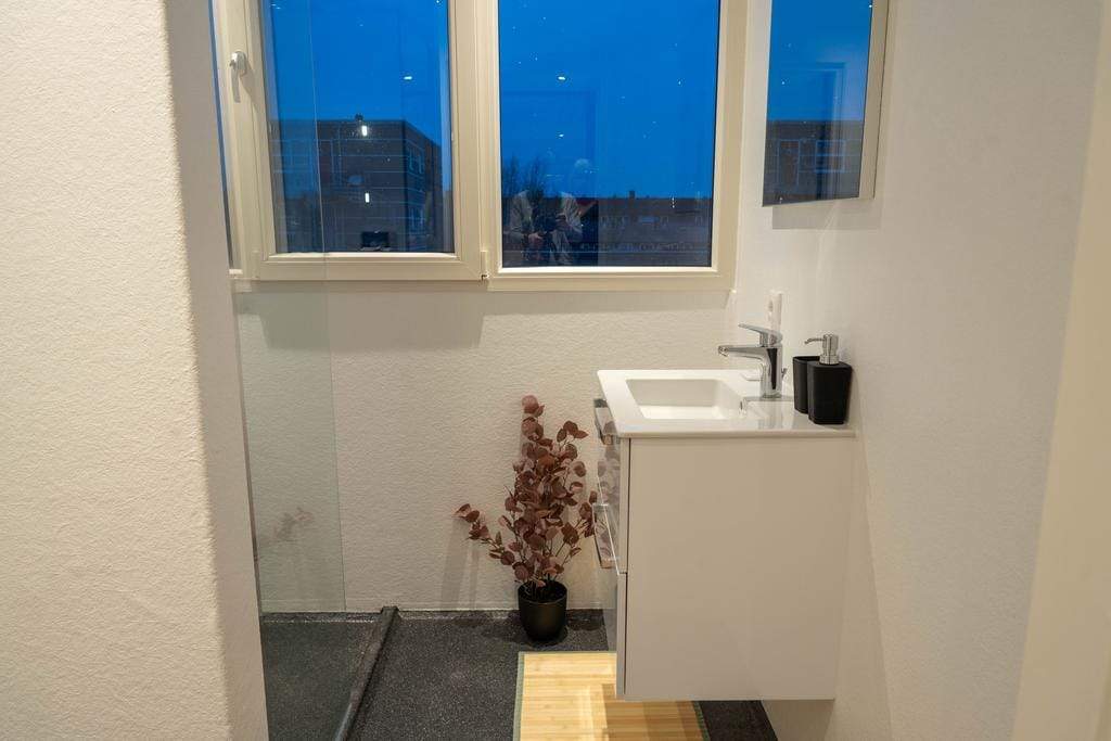 Bild 3 von 30