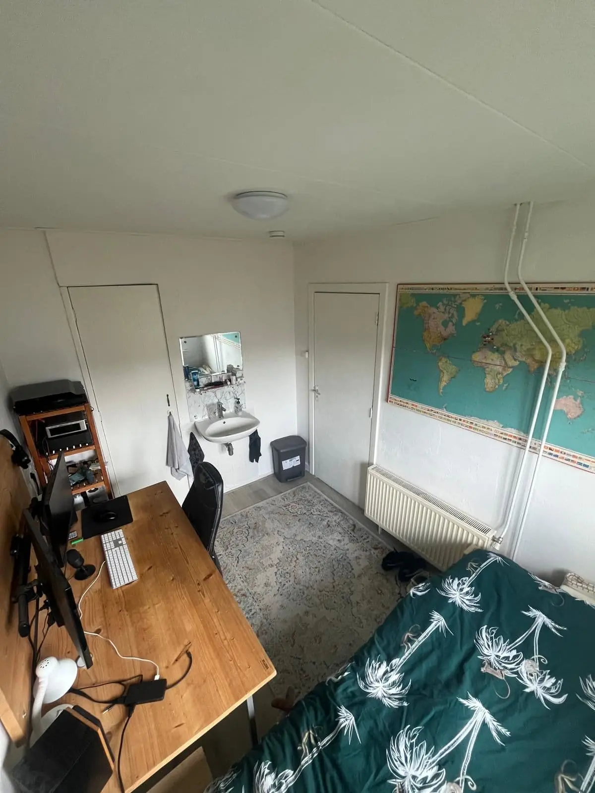 Image 1 of 6