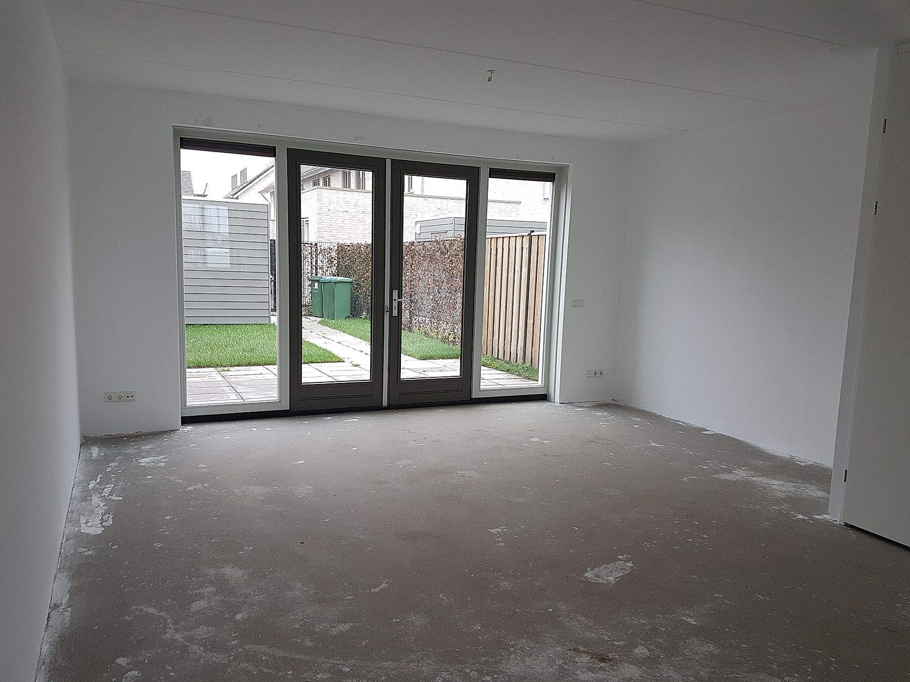 Bild 2 von 8