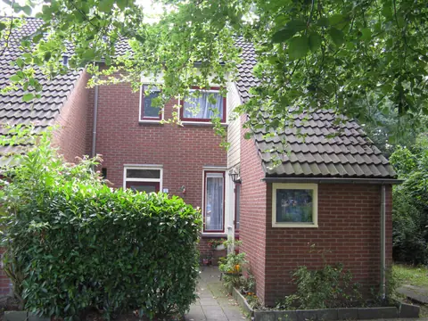 Casa de esquina en Planetenstraat, Lichtenvoorde - En alquiler