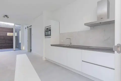 Apartment Dokter De Liefdestraat 16, Haarlem - For Rent