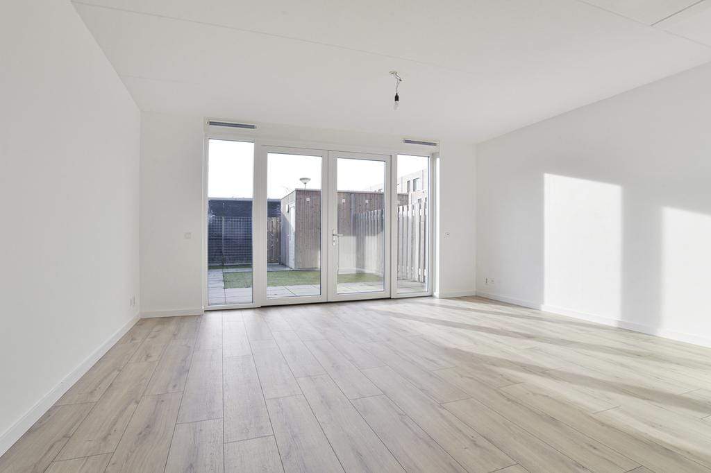Bild 2 von 12