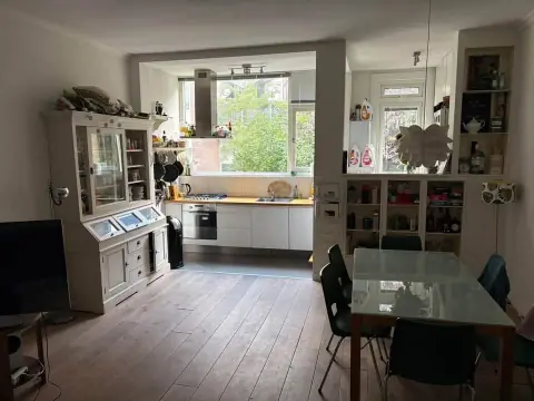 Unfurnished Room Jan Sonjestraat, Rotterdam - For Rent