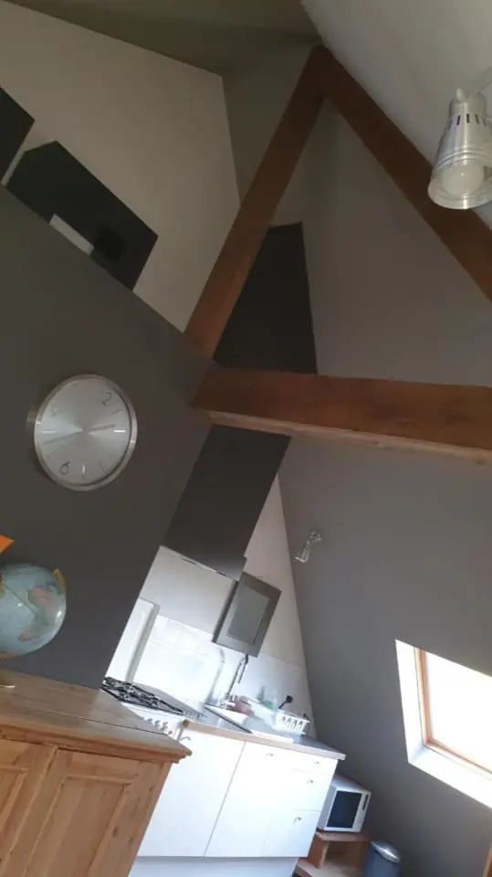 Image 4 of 10