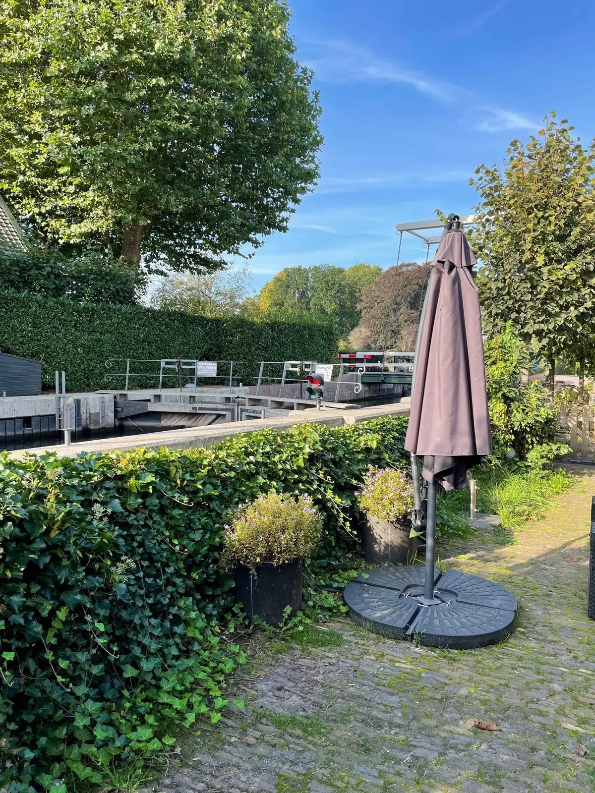 Bild 23 von 30