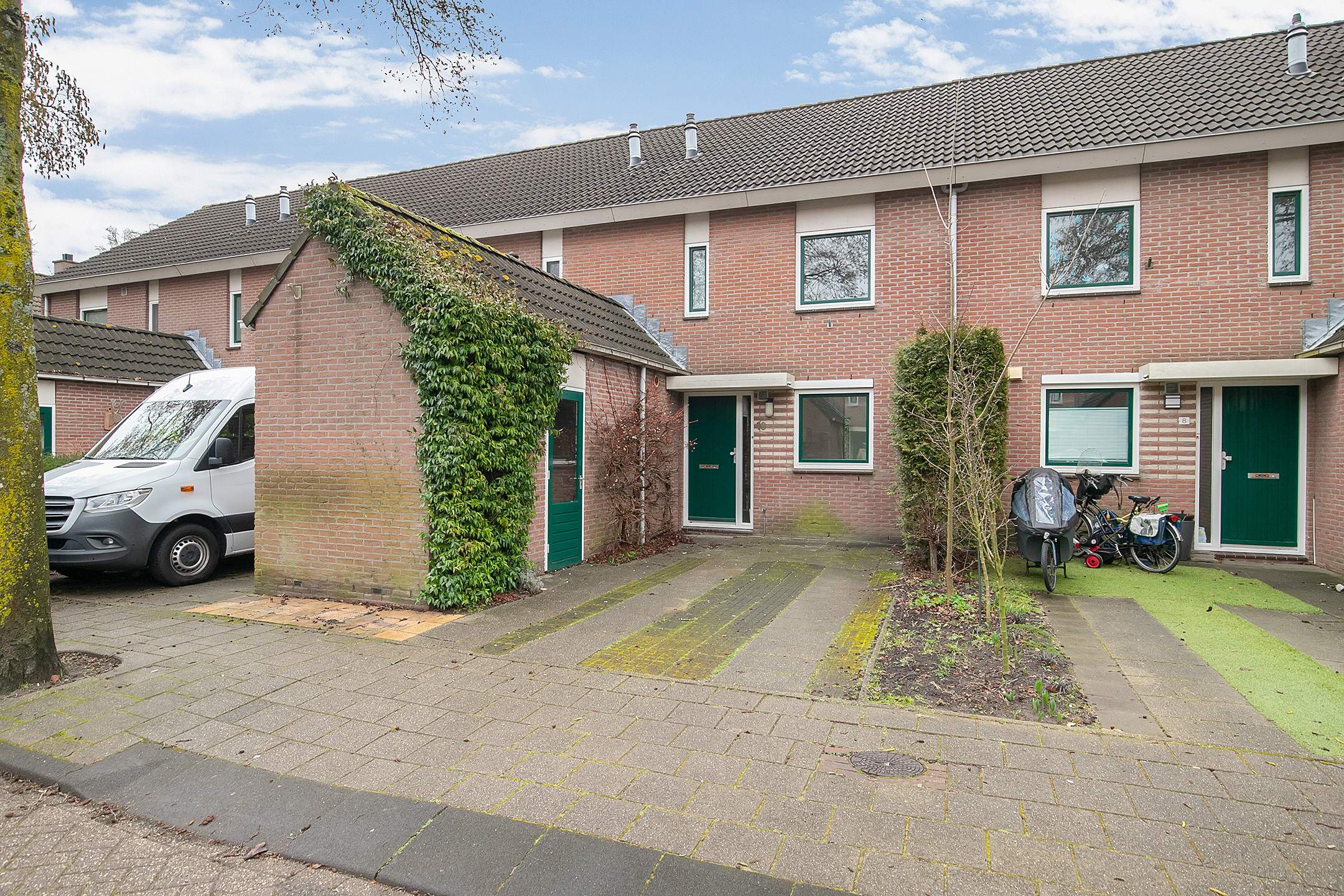 Afbeelding 1 van 27