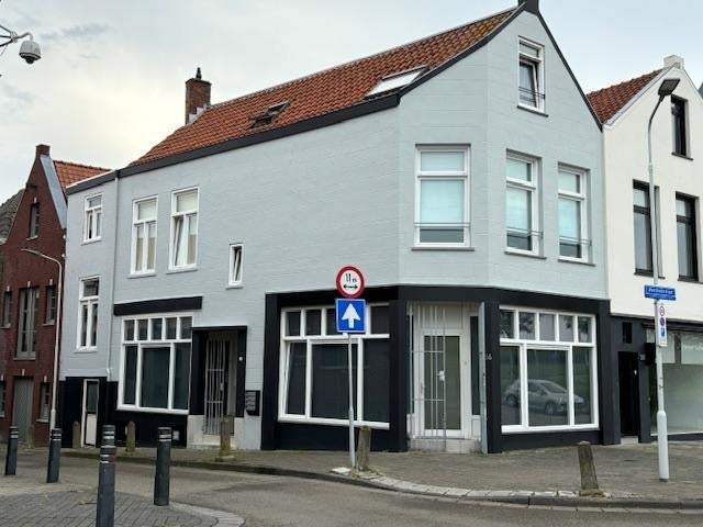 Bild 1 von 21