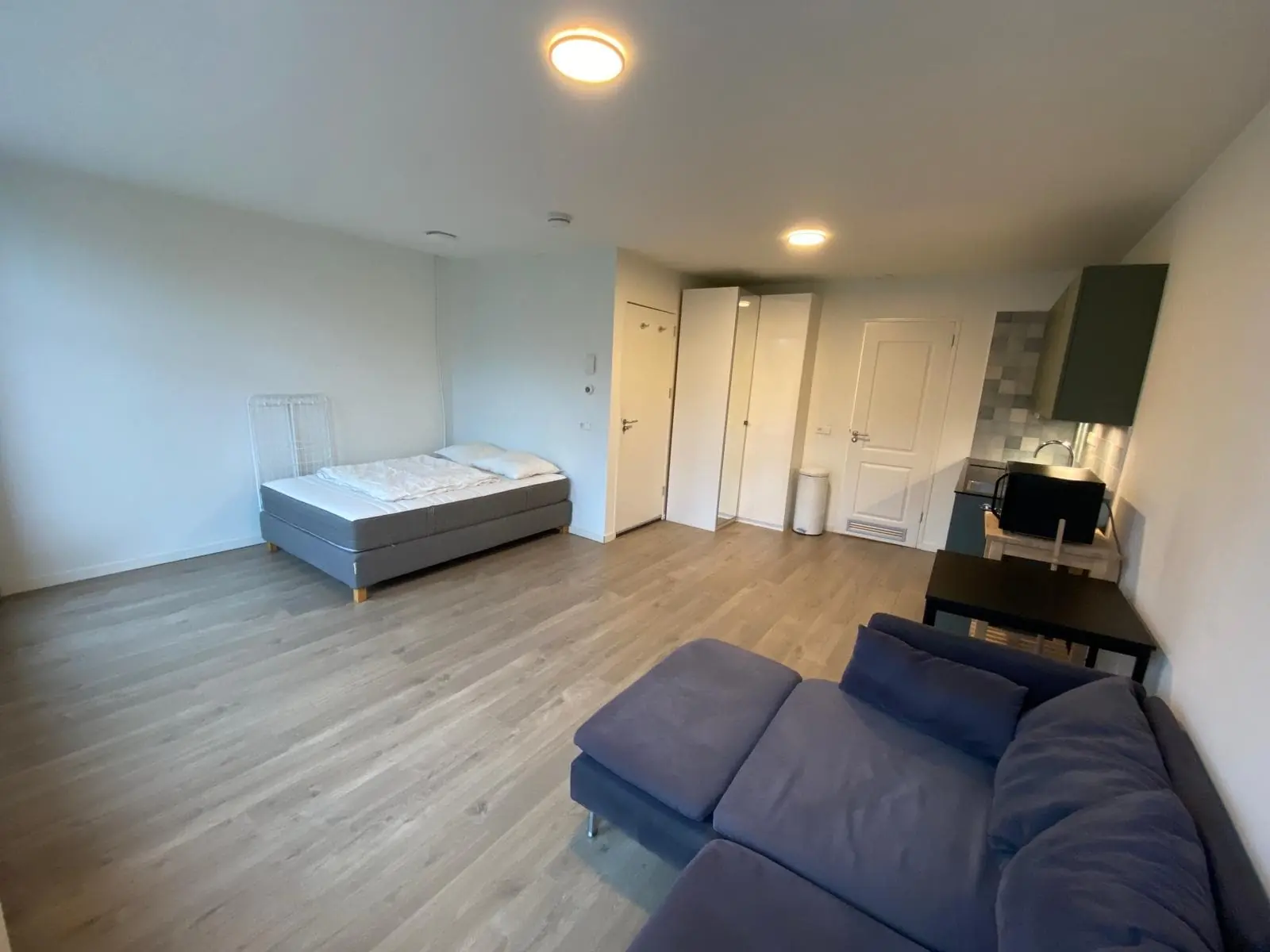 Image 6 of 10