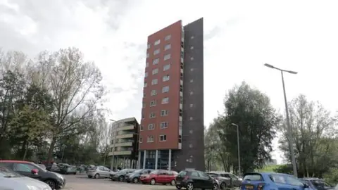 Room Kralinger Esch 112A, Rotterdam - For Rent