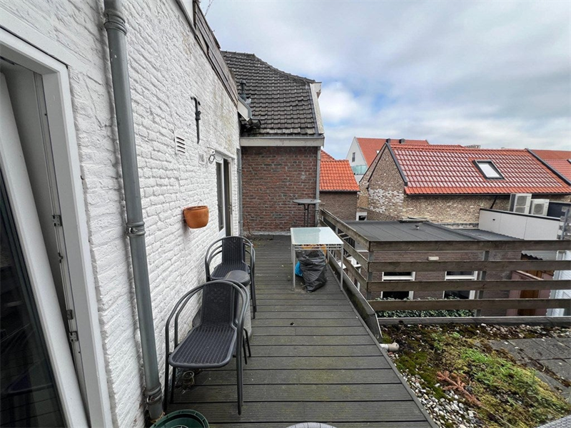 Afbeelding 3 van 6