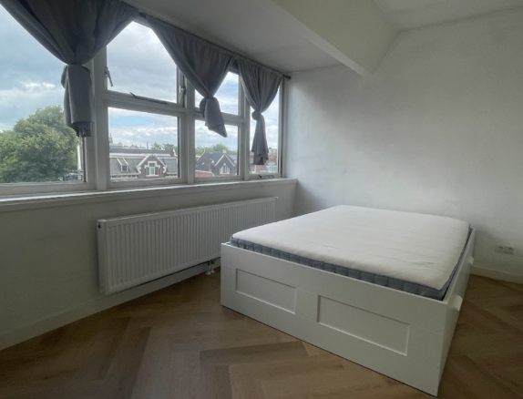 Bild 3 von 9