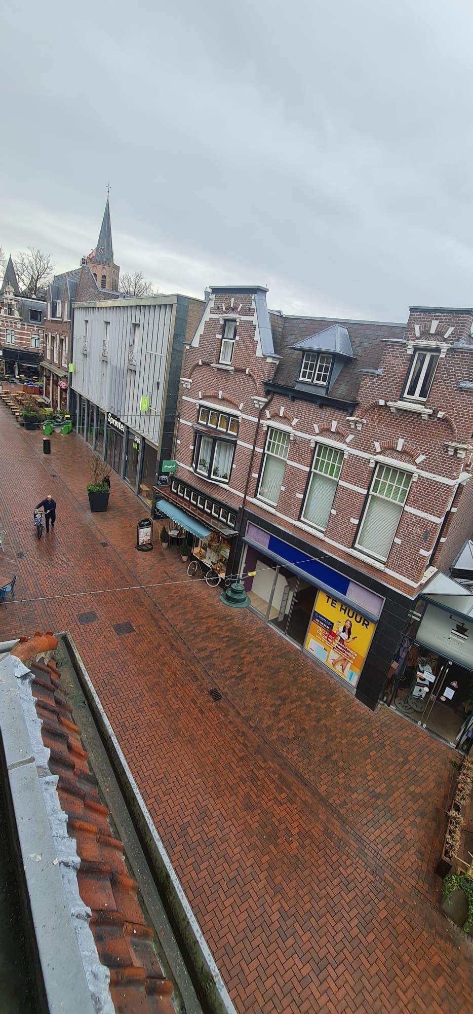 Afbeelding 2 van 16