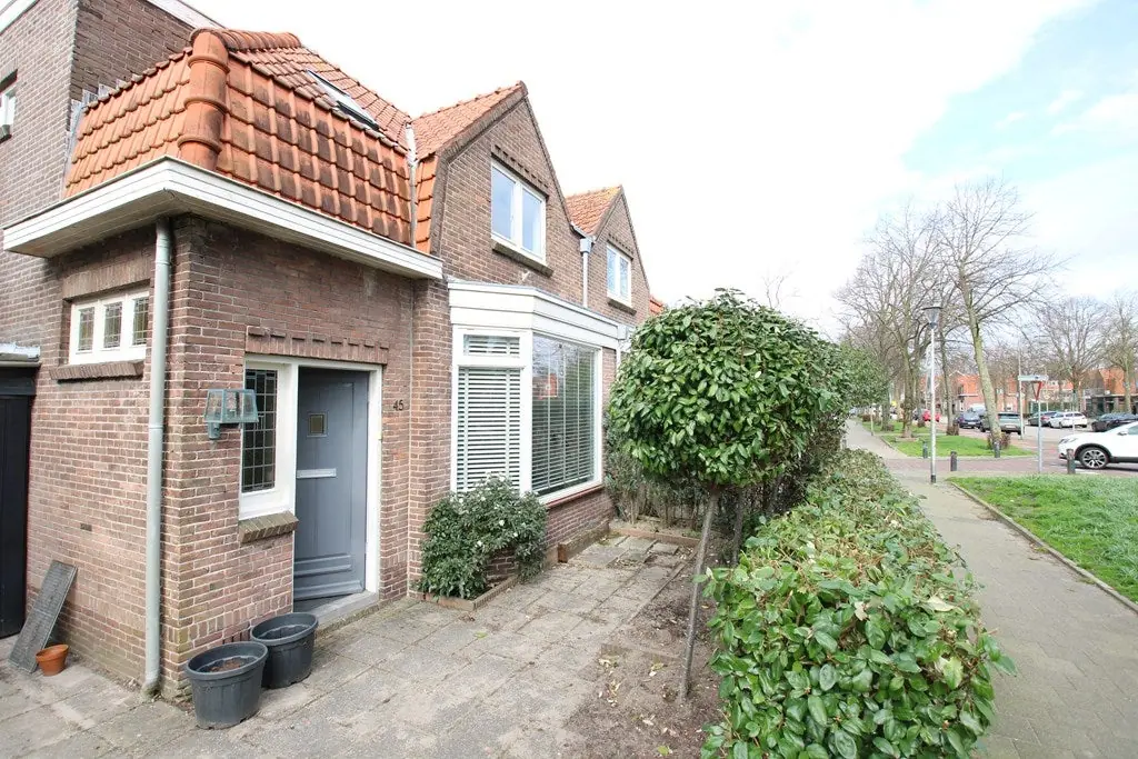 Semi-detached House Javalaan 45, Heemstede - For Rent