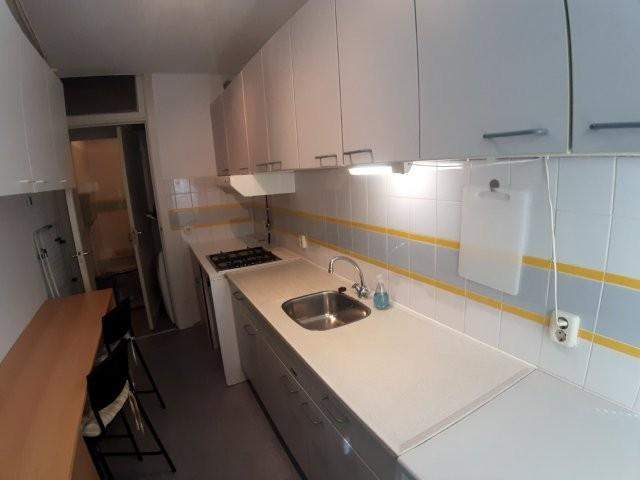 Image 2 of 10