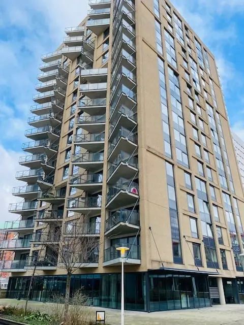 Image 2 of 23