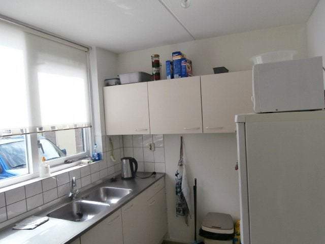 Bild 2 von 12