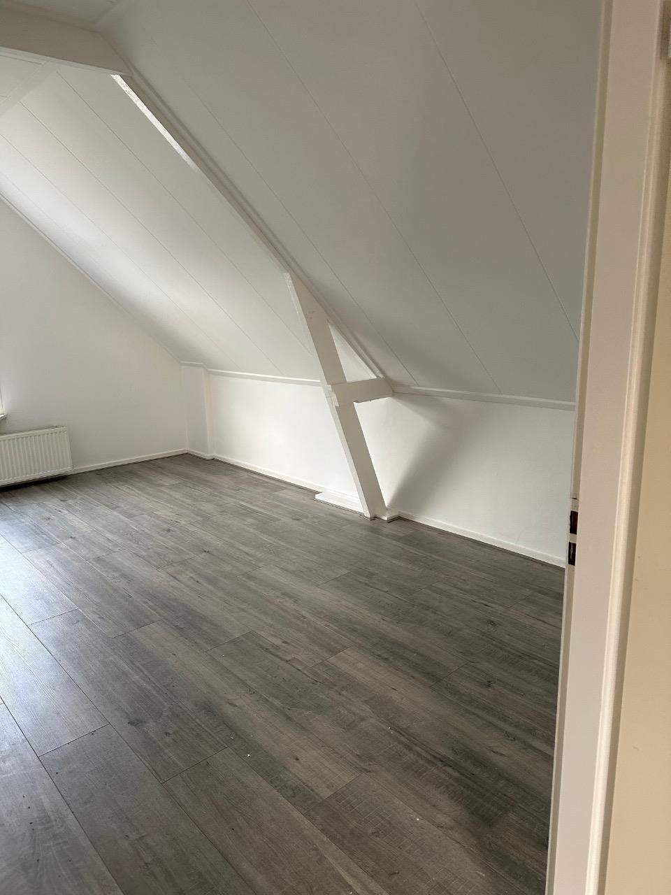 Afbeelding 2 van 6