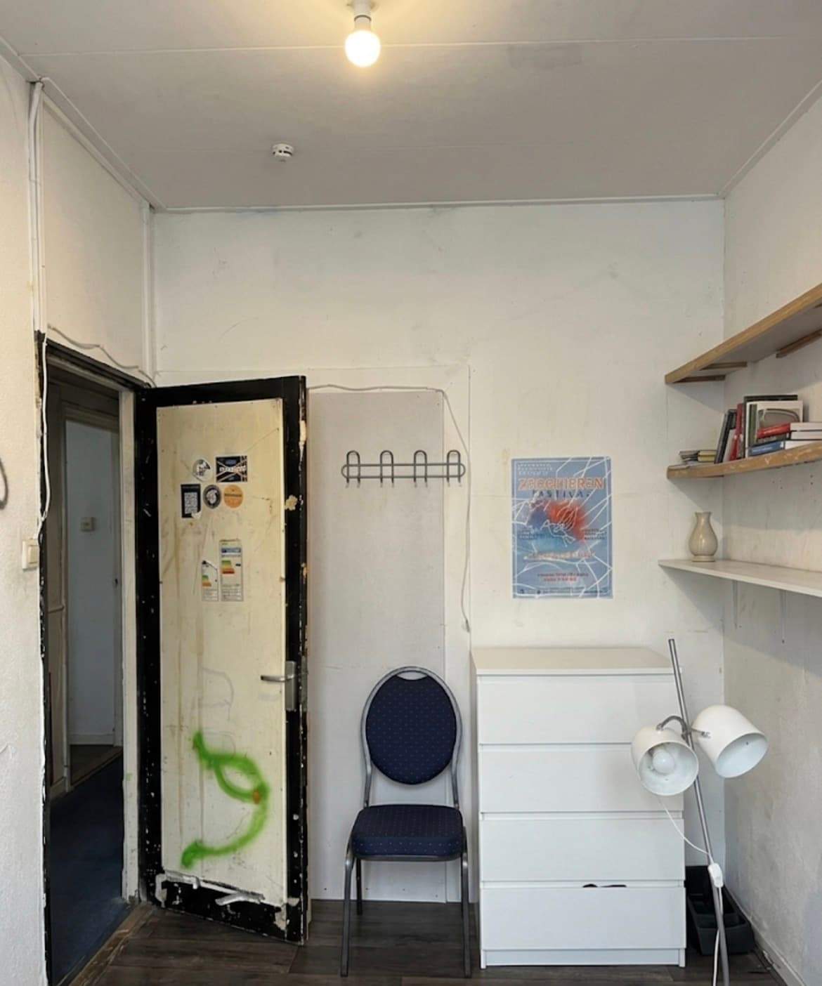 Image 2 of 2