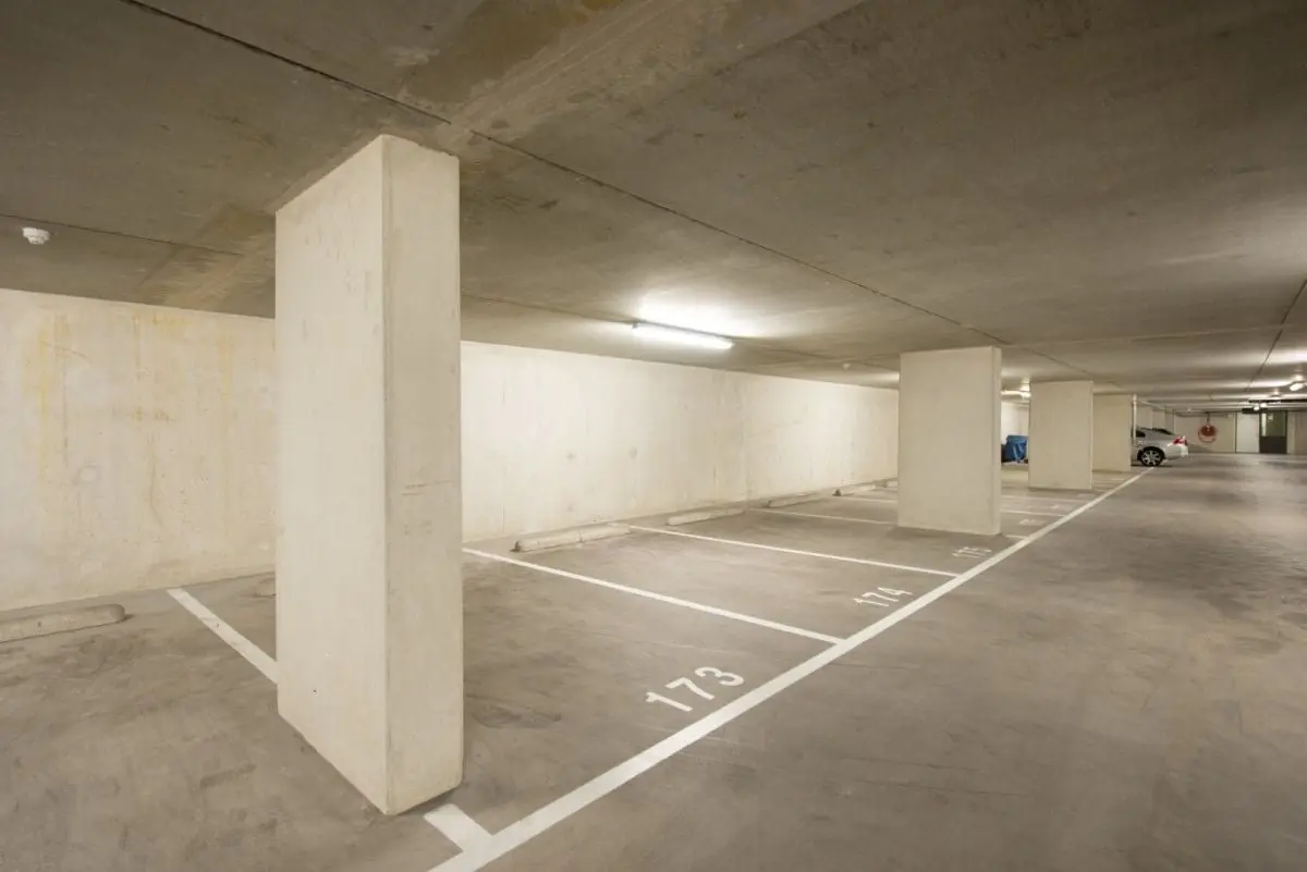 Image 20 sur 44