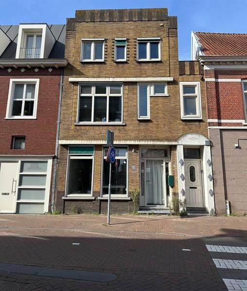 Afbeelding 1 van 6