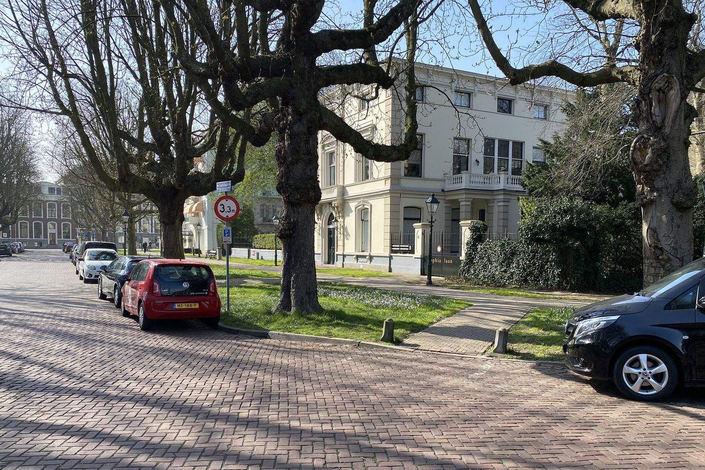 Afbeelding 2 van 38