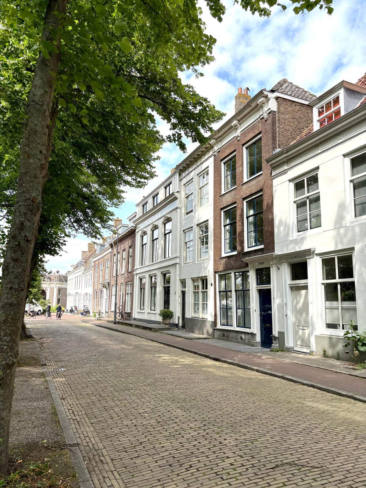 Image 1 of 27