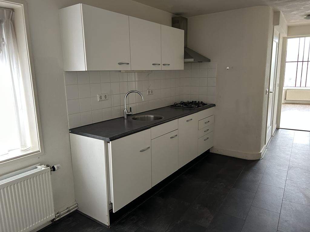 Bild 2 von 12