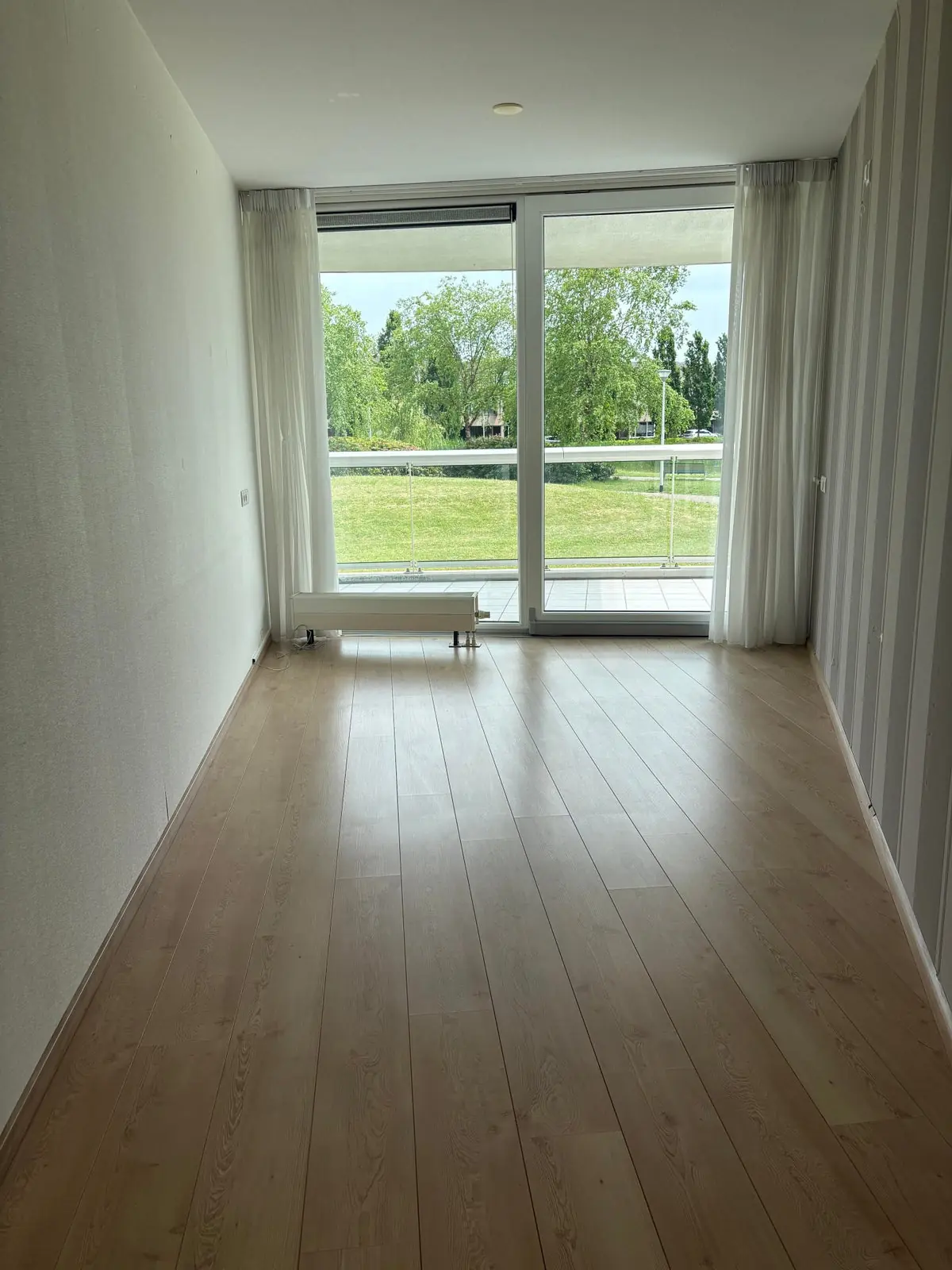 Image 10 of 21