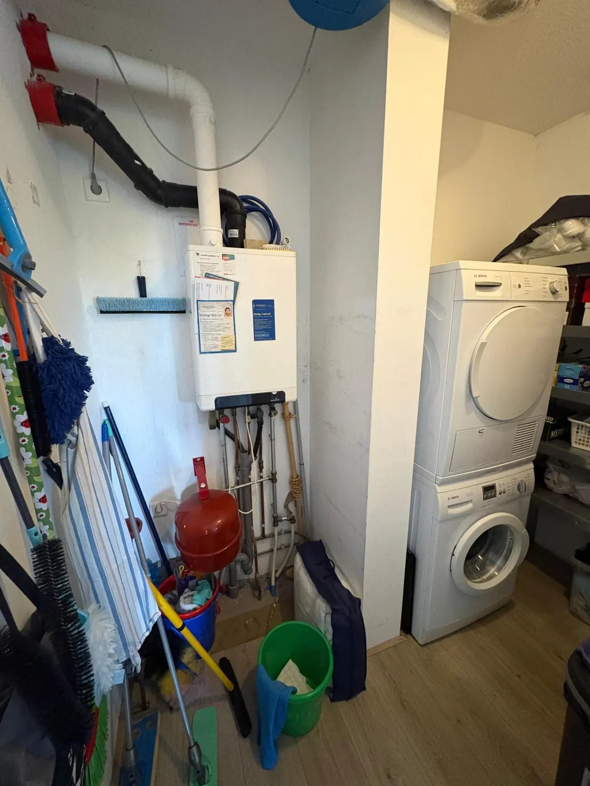 Image 10 of 16