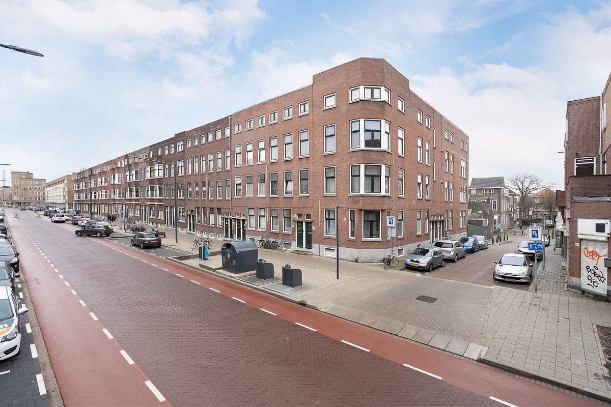 Afbeelding 2 van 15
