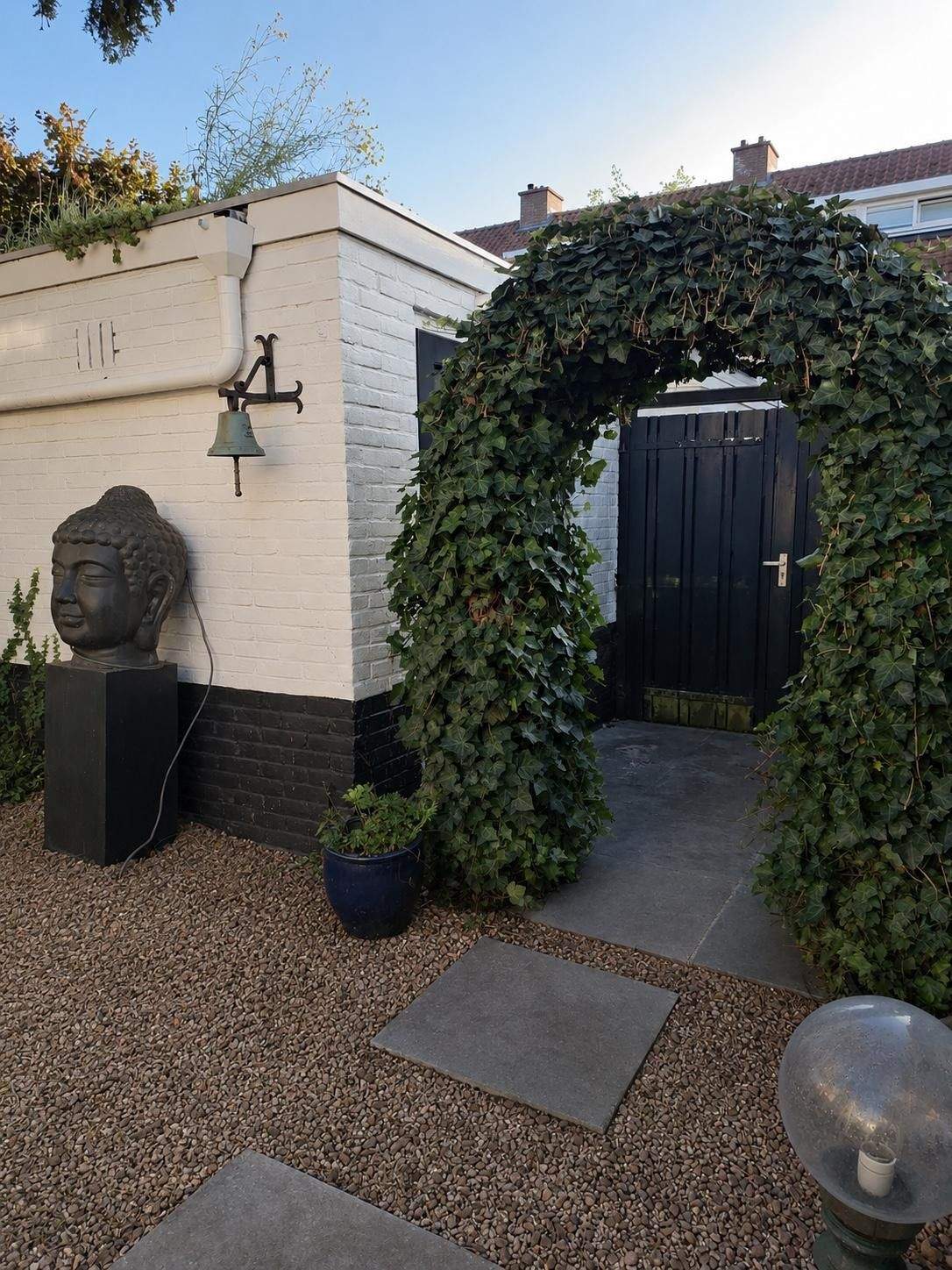 Image 27 of 28