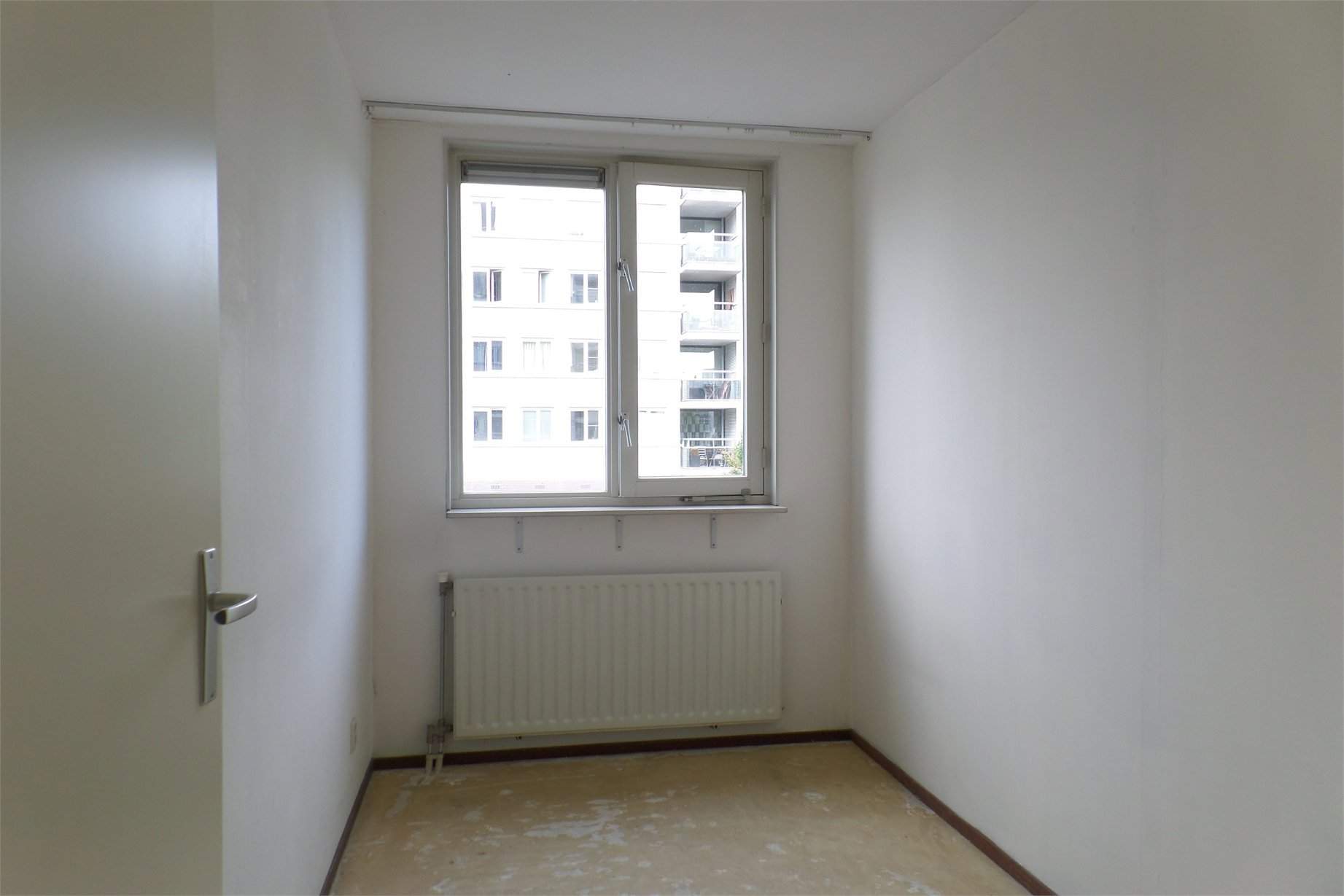 Image 19 of 24
